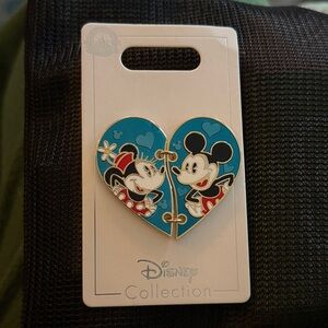 Disney Blue Heart Mickey and Minnie Pin